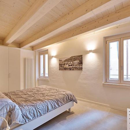 Apartmentsgarda - Residenza Mercanti Zewnętrze zdjęcie